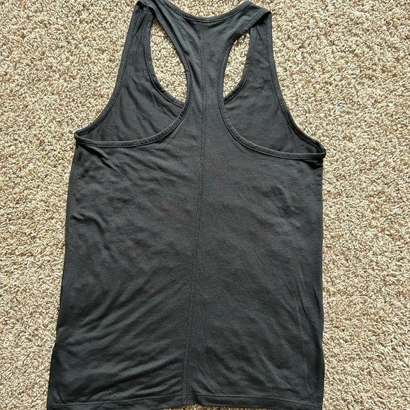 Nike Tank - Picture 4 of 6